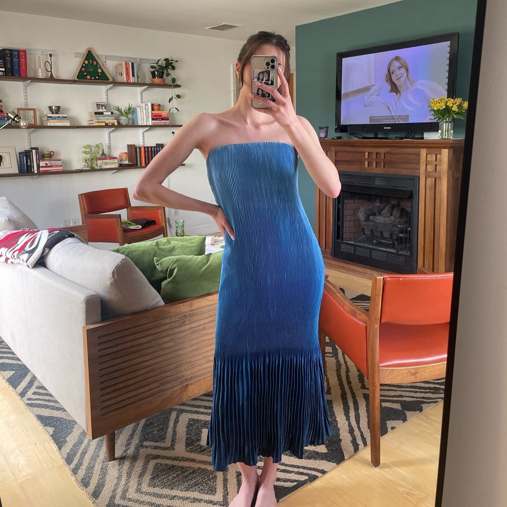 Abercrombie Strapless Ombre Blue Midi Dress
